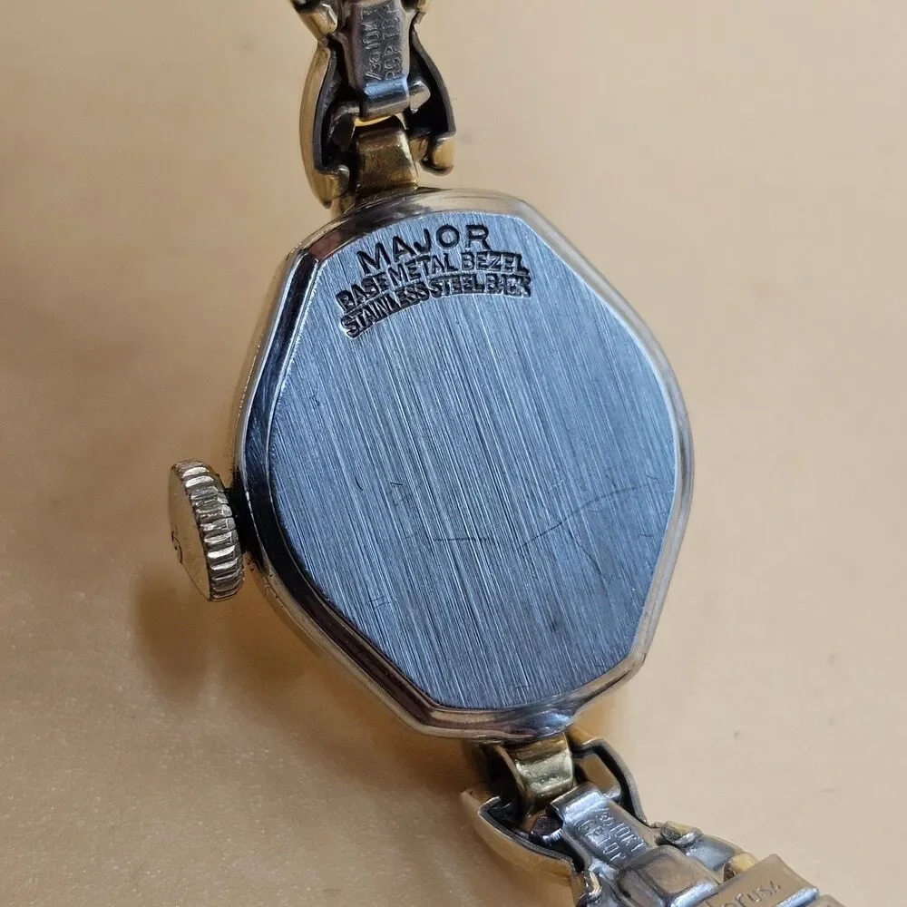 Vintage Signal Ladies Cocktail Watch On 1/30 10k RGP Stretch Band